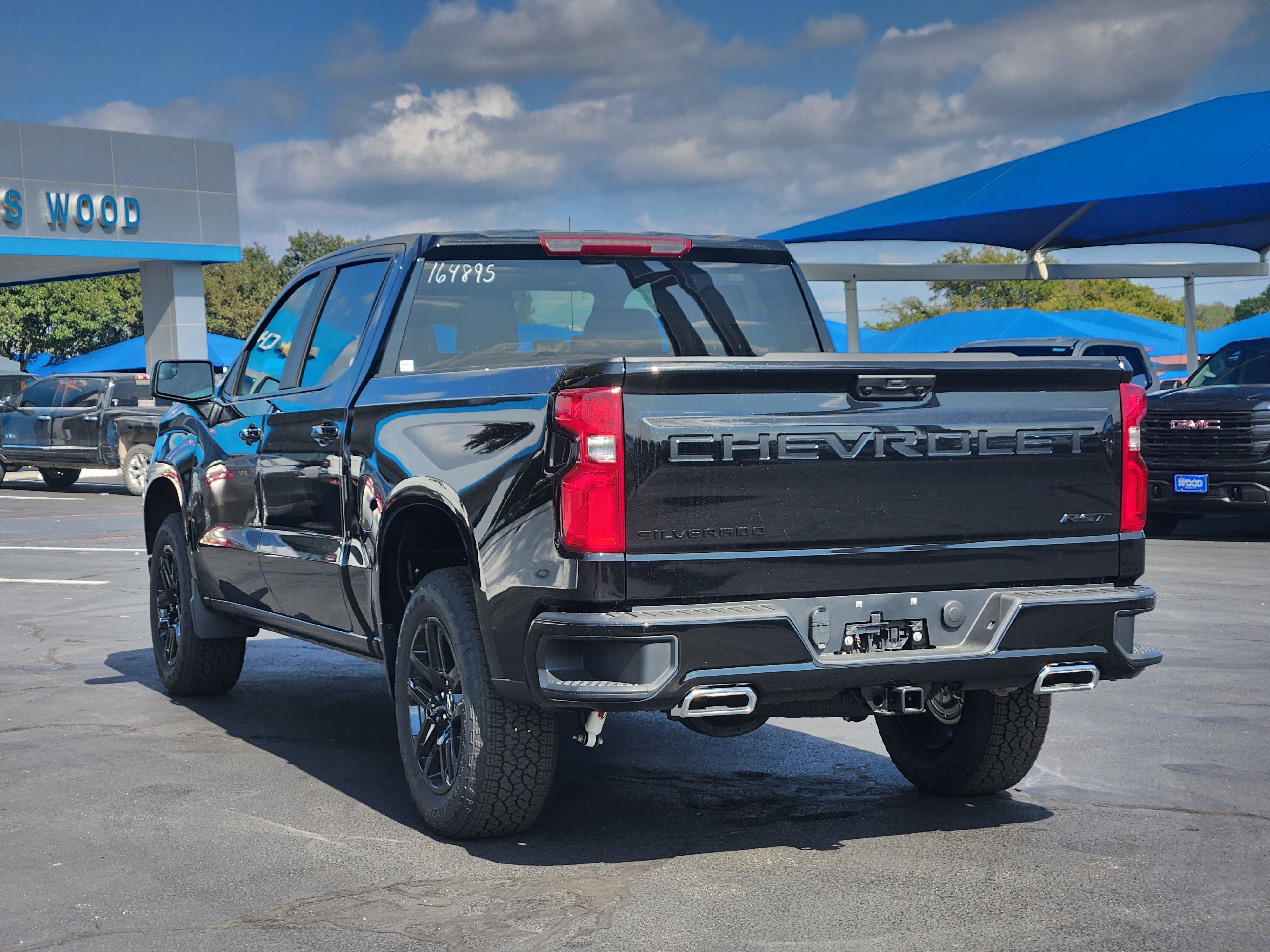 New 2026 Chevrolet Silverado 1500 RST w/ Z71 Off-Road Package AWD/4WD image 4