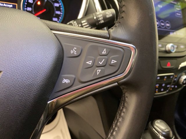 Used 2021 Chevrolet Equinox LT AWD/4WD image 32