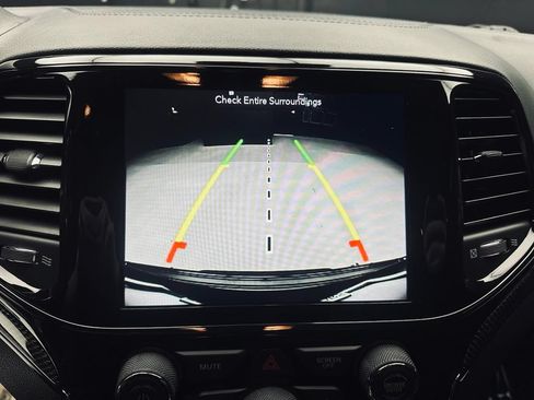 Used 2019 Jeep Grand Cherokee Trackhawk w/ Trailer Tow Group IV AWD/4WD image 33