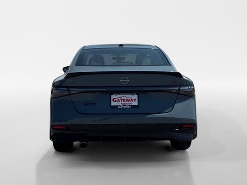 New 2026 Nissan Sentra SR w/ SR Premium Package FWD image 5