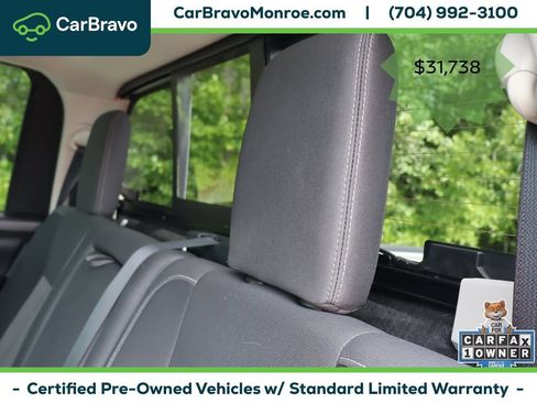 Used 2021 Nissan Titan SV w/ SV Convenience Package AWD/4WD image 39