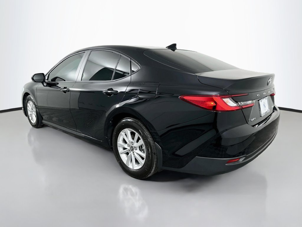 Used 2025 Toyota Camry LE w/ Convenience Package FWD image 7
