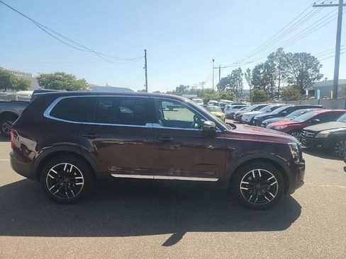 Used 2020 Kia Telluride LX FWD image 17