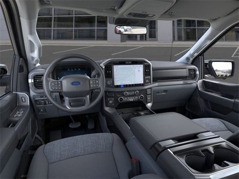 New 2025 Ford F150 XLT w/ Equipment Group 303A High image 9
