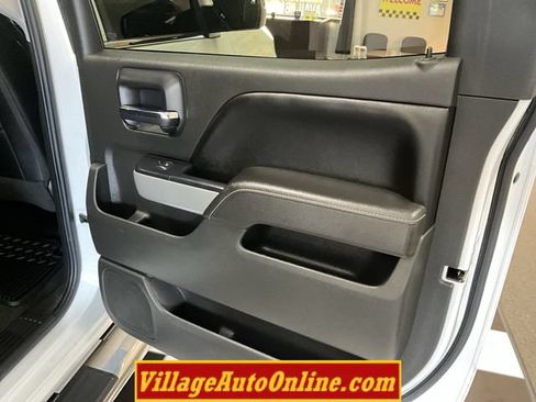 Used 2017 Chevrolet Silverado 1500 LTZ Z71 w/ LTZ Plus Package AWD/4WD image 30