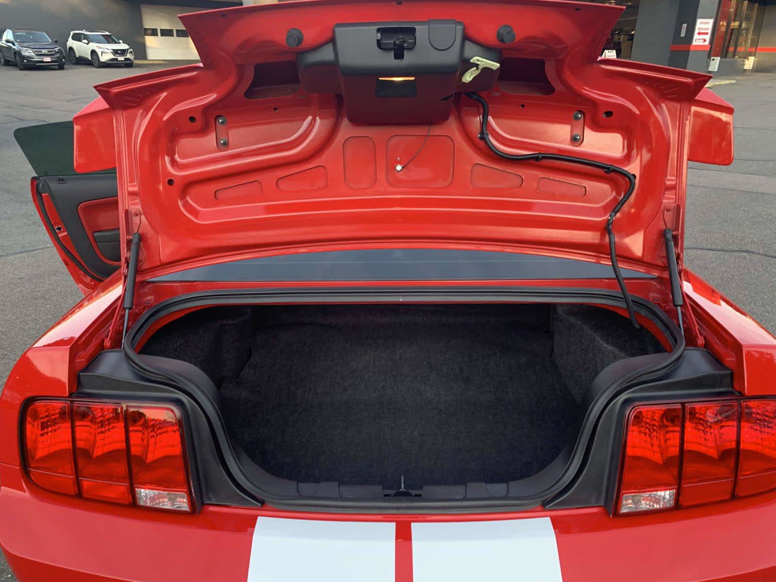 Used 2008 Ford Mustang Shelby GT500 RWD image 56