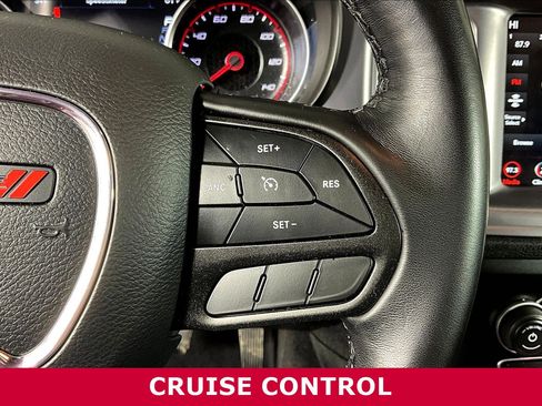 Used 2023 Dodge Charger SXT AWD/4WD image 11