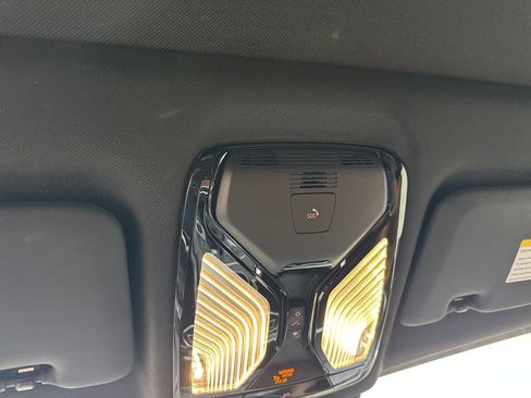 Used 2021 BMW X5 xDrive40i w/ Executive Package image 35