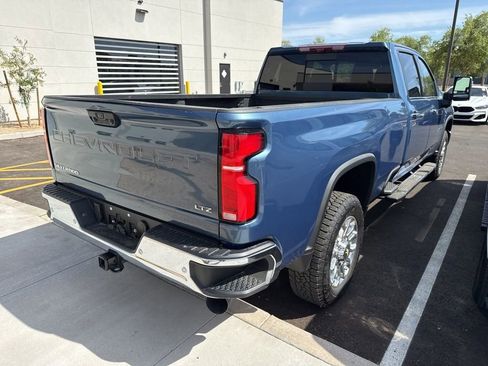 Used 2025 Chevrolet Silverado 2500 LTZ w/ LTZ Premium Package image 3