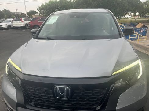 Used 2021 Honda Passport EX-L image 2