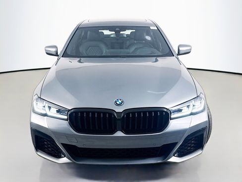 Used 2023 BMW 530e w/ M Sport Package RWD image 2