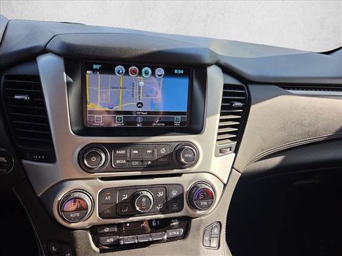 Used 2019 GMC Yukon SLT w/ Premium Edition RWD image 10