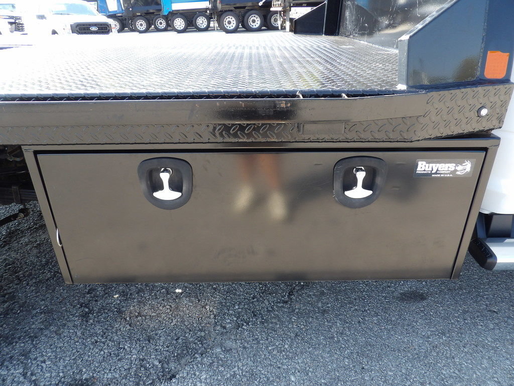 Used 2024 RAM 5500 4x4 Crew Cab image 51