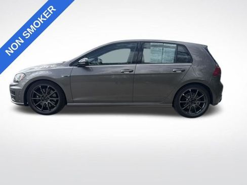 Used 2017 Volkswagen Golf R 4-Door image 6