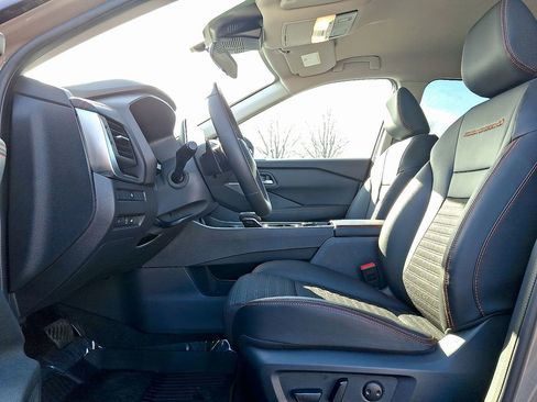 Used 2025 Nissan Rogue Rock Creek image 13