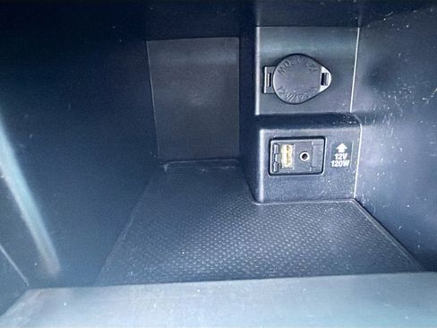 Used 2013 Toyota Camry SE image 26