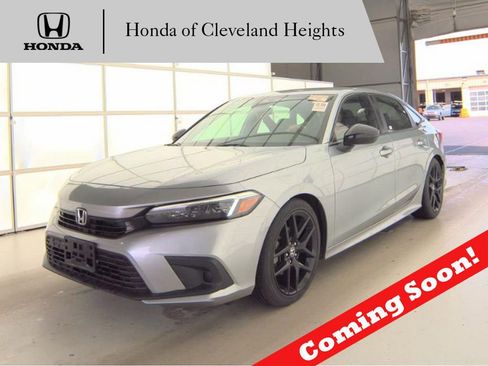 Used 2023 Honda Civic Sport image 1