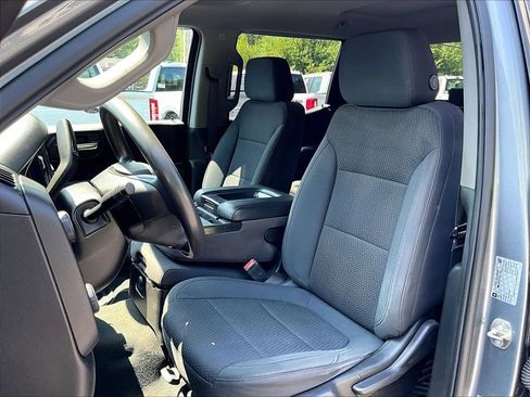 Used 2019 Chevrolet Silverado 1500 Custom Trail Boss w/ Custom Convenience Package AWD/4WD image 10