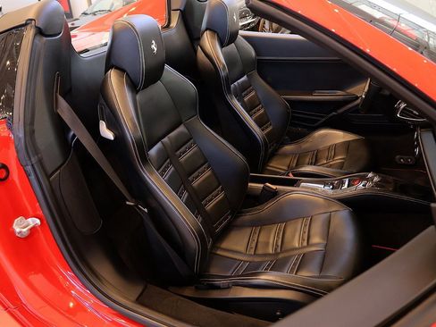 Certified 2015 Ferrari 458 Spider image 32