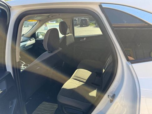 Used 2020 Ford Escape SE AWD/4WD image 8