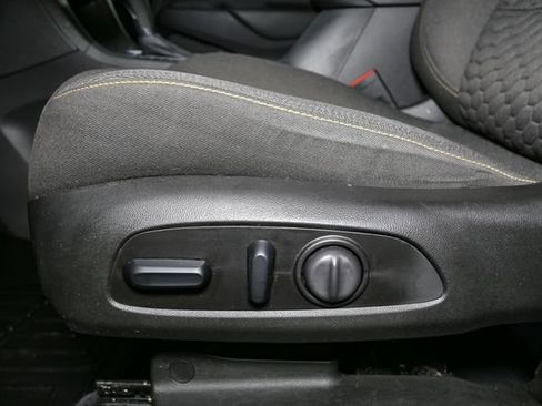 Used 2021 Chevrolet Equinox LT AWD/4WD image 37