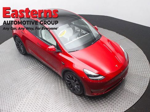Used 2022 Tesla Model Y Performance AWD/4WD image 3