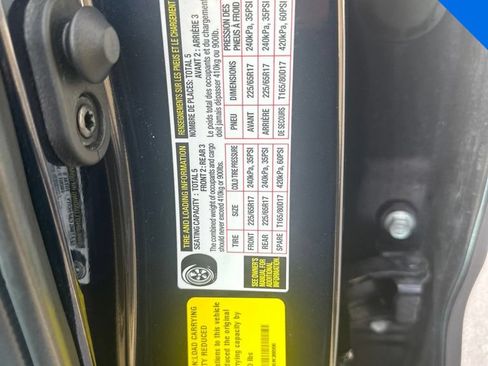 Used 2025 Toyota RAV4 XLE FWD image 13
