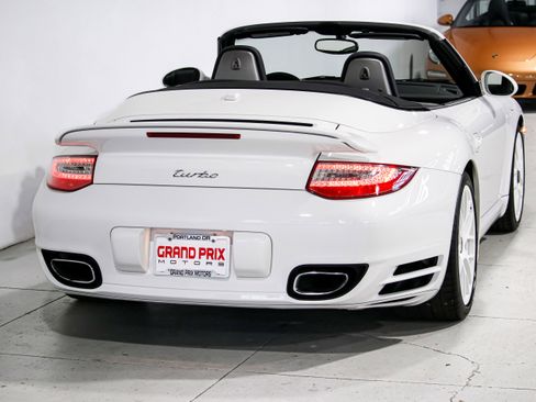 Used 2011 Porsche 911 Turbo image 44