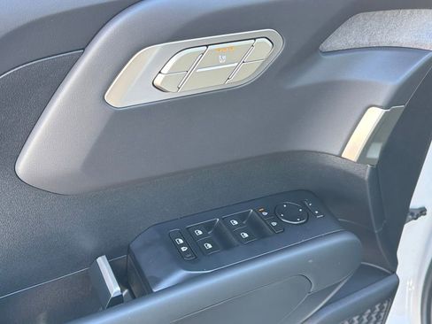 New 2027 Kia Telluride S image 12