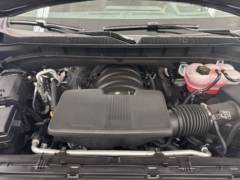 Used 2026 Chevrolet Suburban High Country image 45