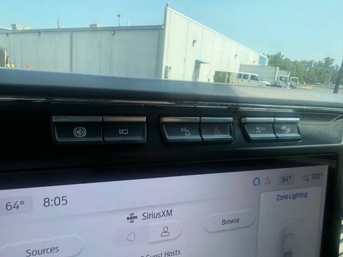 Used 2023 Ford F350 Lariat w/ Lariat Ultimate Package AWD/4WD image 24