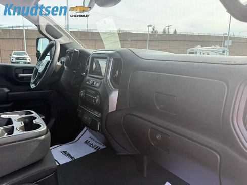 Used 2026 Chevrolet Silverado 2500 Custom w/ Custom Value Package AWD/4WD image 13