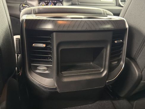 Used 2025 RAM 1500 Big Horn AWD/4WD image 19