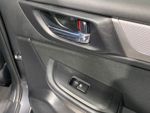 Used 2018 Subaru Outback 2.5i Premium image 25