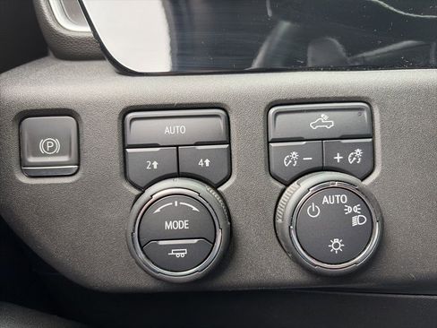 Used 2023 Chevrolet Silverado 1500 LT w/ All Star Edition Plus image 21