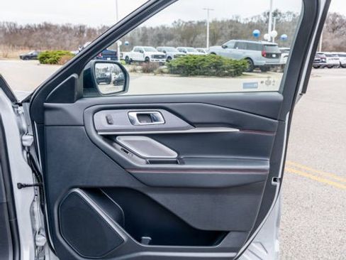 New 2026 Ford Explorer ST w/ Sun And Sound Package image 23