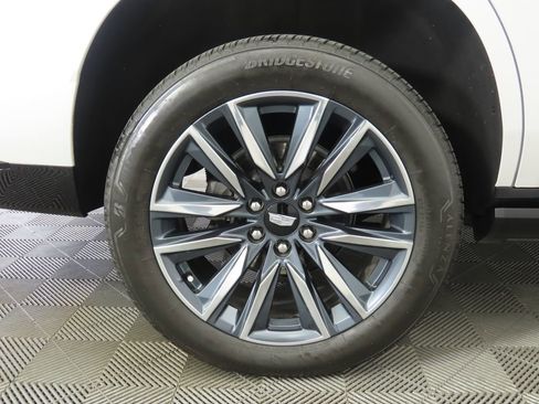 Used 2021 Cadillac Escalade Sport w/ Driver Assist Tech Package image 32