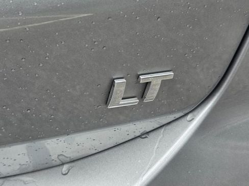 Used 2023 Chevrolet Equinox LT FWD image 40