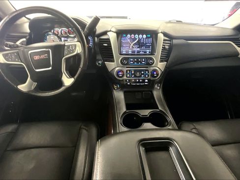 Used 2018 GMC Yukon SLT w/ Open Road Package image 15