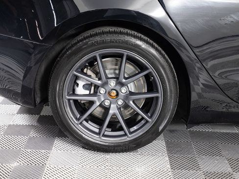 Used 2023 Tesla Model 3 Standard Range RWD image 37