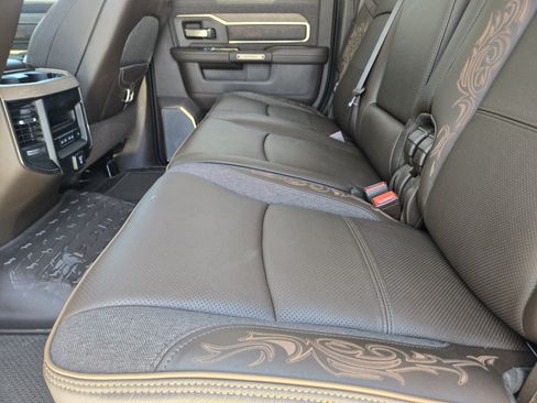 New 2026 RAM 2500 Limited AWD/4WD image 23