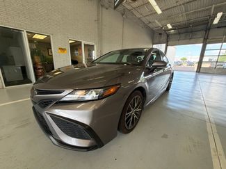 Used 2023 Toyota Camry SE FWD video 1