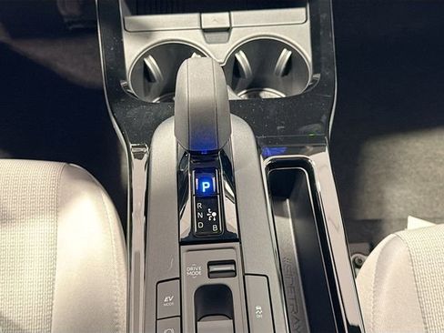 New 2026 Toyota Prius LE image 14