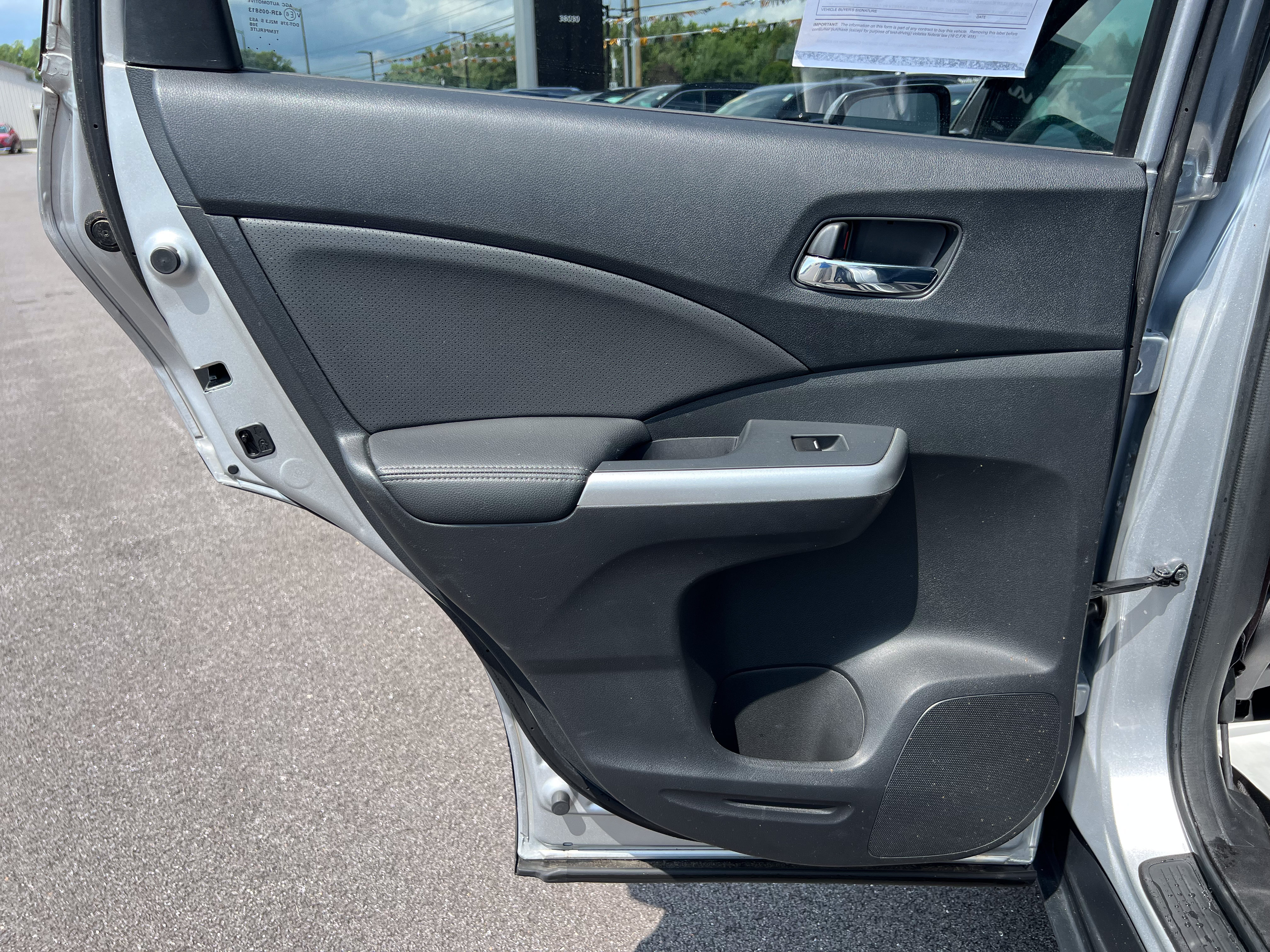 Used 2015 Honda CR-V Touring image 29
