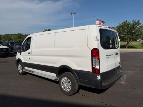 Used 2024 Ford Transit 250 Low Roof w/ Exterior Upgrade Package RWD image 5