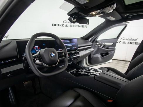 Used 2026 BMW 530i image 18