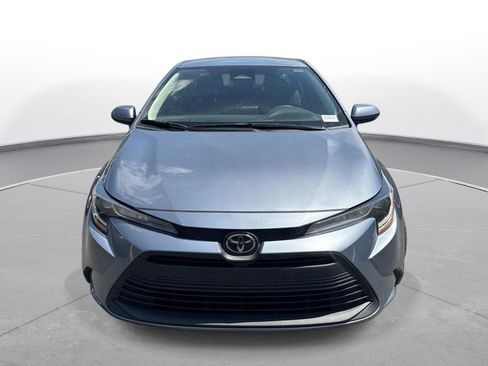 Used 2024 Toyota Corolla LE FWD image 3