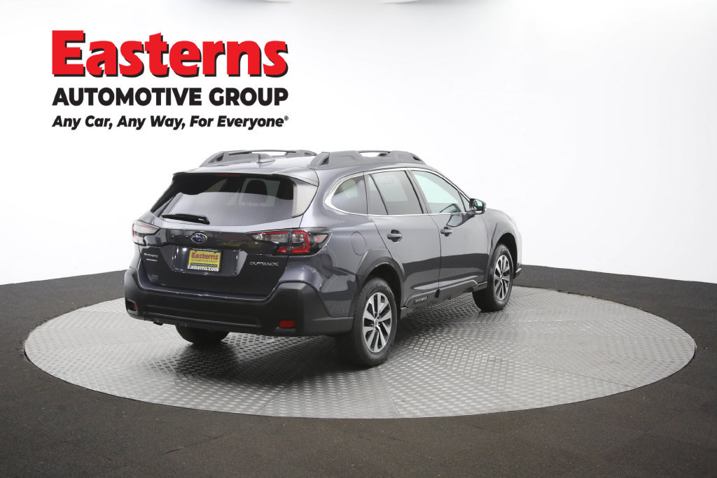 Used 2023 Subaru Outback Premium AWD/4WD image 39