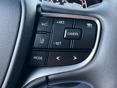 Used 2022 Lexus ES 350 w/ Premium Package image 16