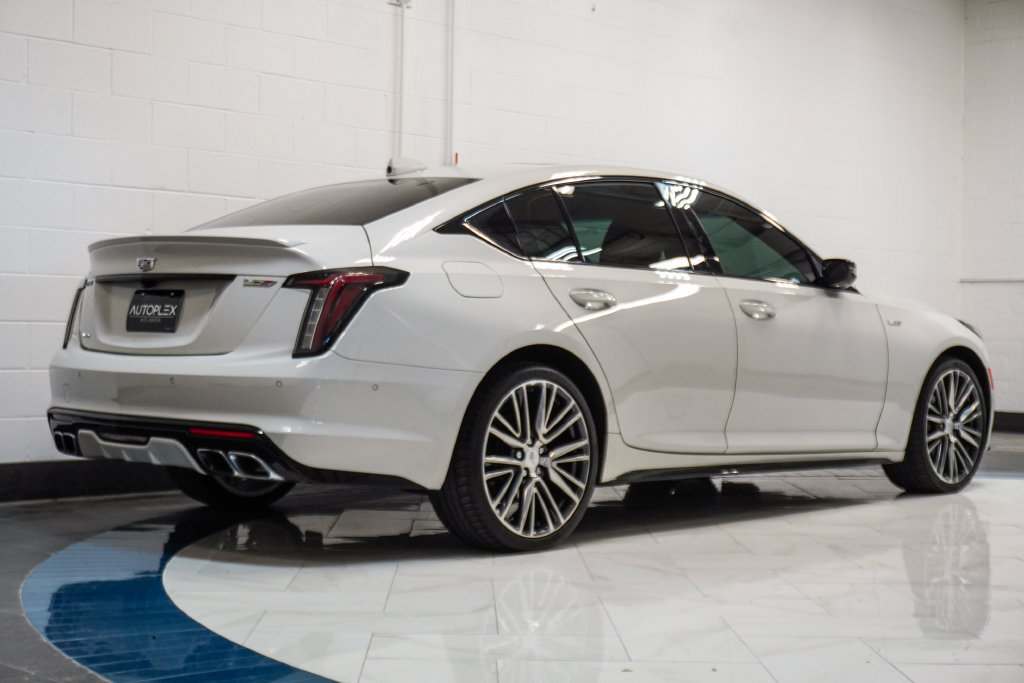 Used 2023 Cadillac CT5 V w/ Platinum Package AWD/4WD image 31